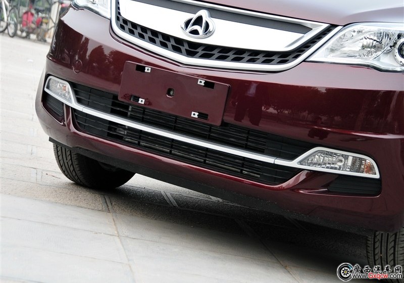 歐力威車型 細(xì)節(jié)圖