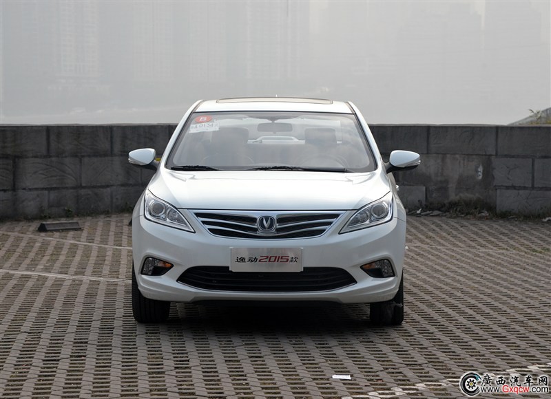 逸動(dòng)車(chē)型 外觀圖