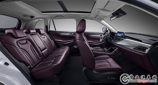 1533868759717458.jpg Macintosh HD:Users:shiyongzhe:Downloads:CS75PHEV大內(nèi)飾原大JPG-RGB:全側(cè)大內(nèi)紫色開(kāi)天窗.jpg